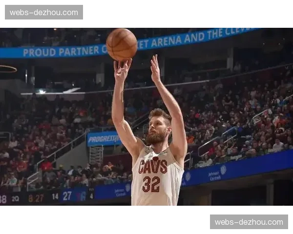 骑士迪恩韦德锁定首发 不占球权三分换防完美适配